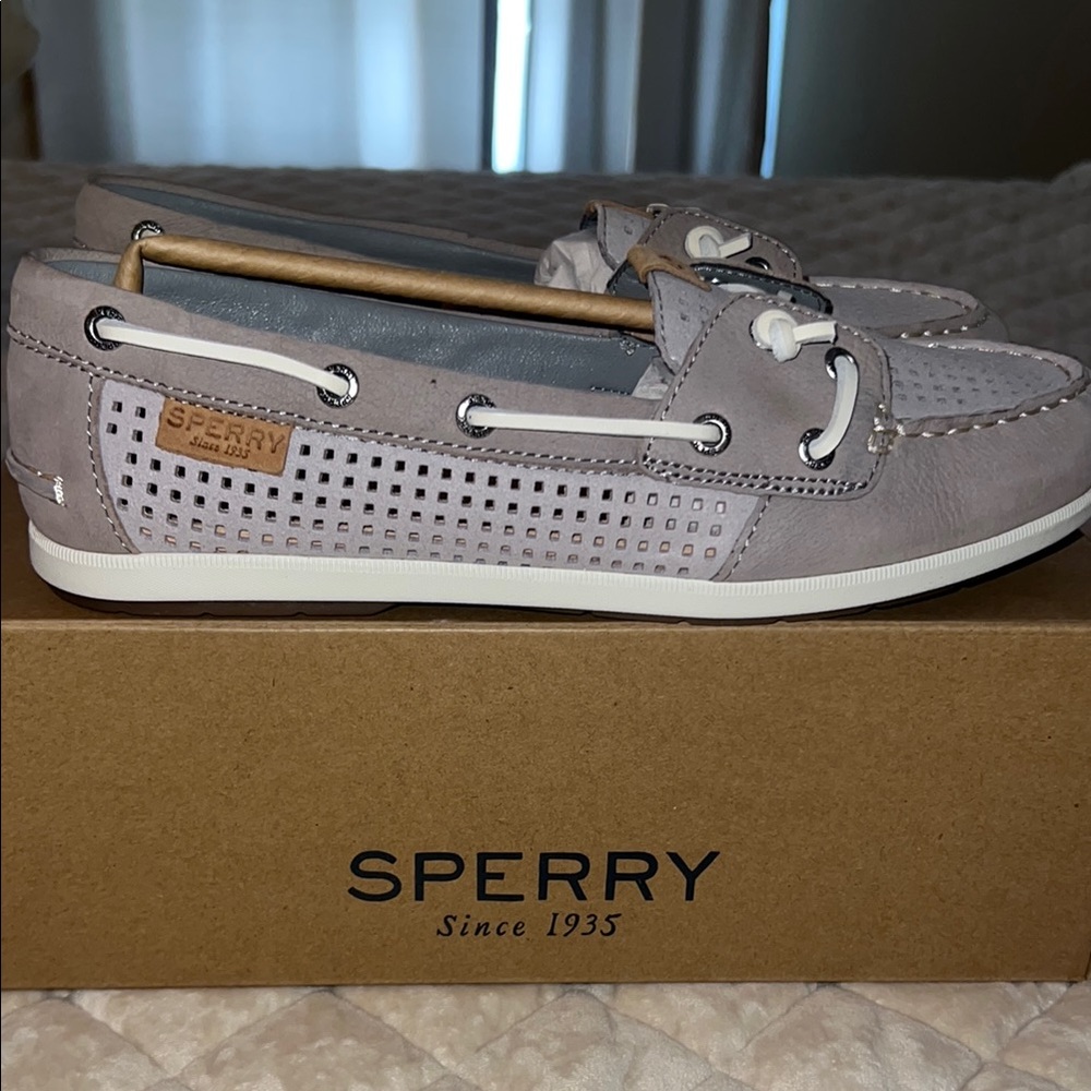 Sperry Women's Gray Boat Shoes - Picture 2 of 6